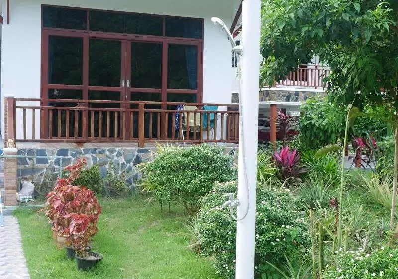 هتل Tara Resort Samui