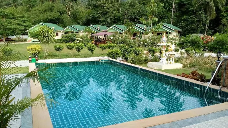 هتل Tara Resort Samui