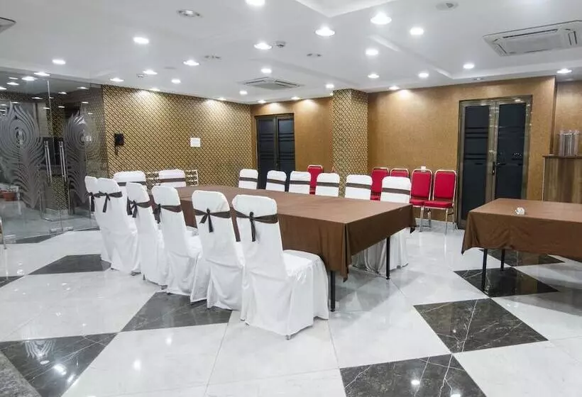 Hôtel Vrinda Regency