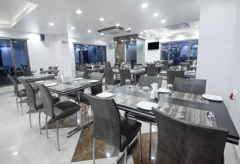 Hôtel Vrinda Regency