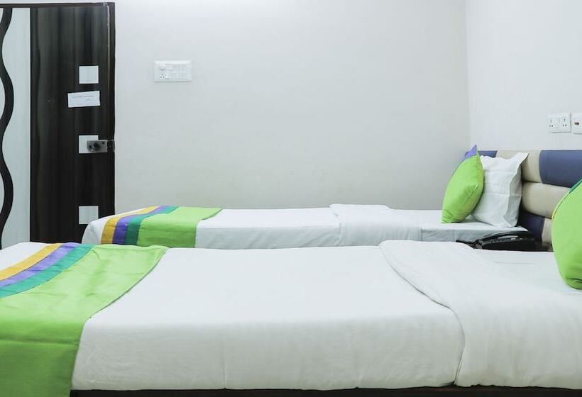 هتل Treebo Trend Good Luck Residency