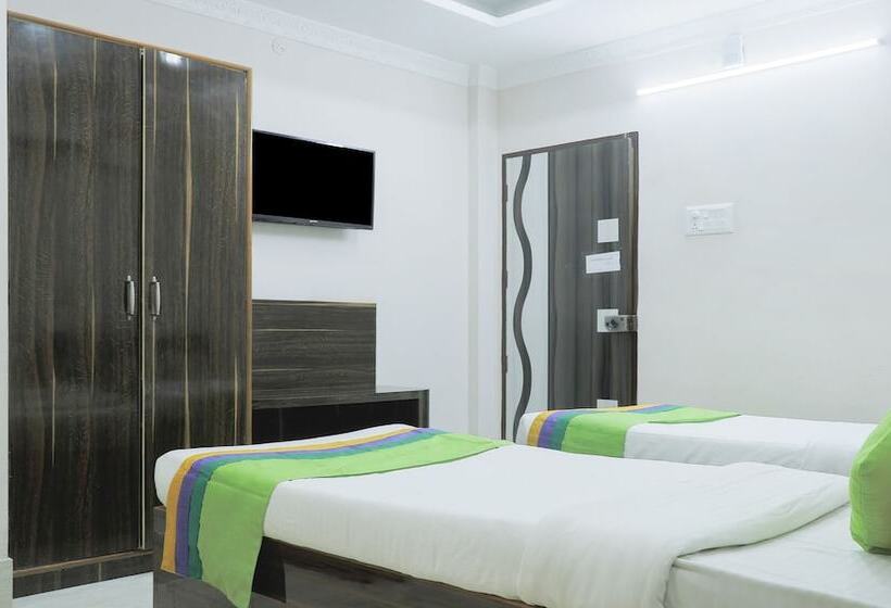 هتل Treebo Trend Good Luck Residency