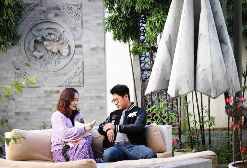 ホテル Floral · Silver Moon Dali