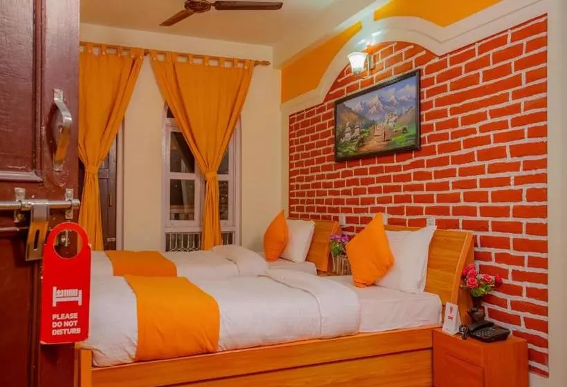 هتل Hari's Home By Oyo Rooms