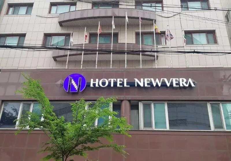 ホテル Newvera