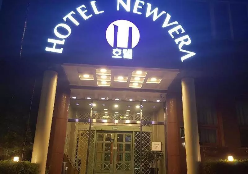 ホテル Newvera