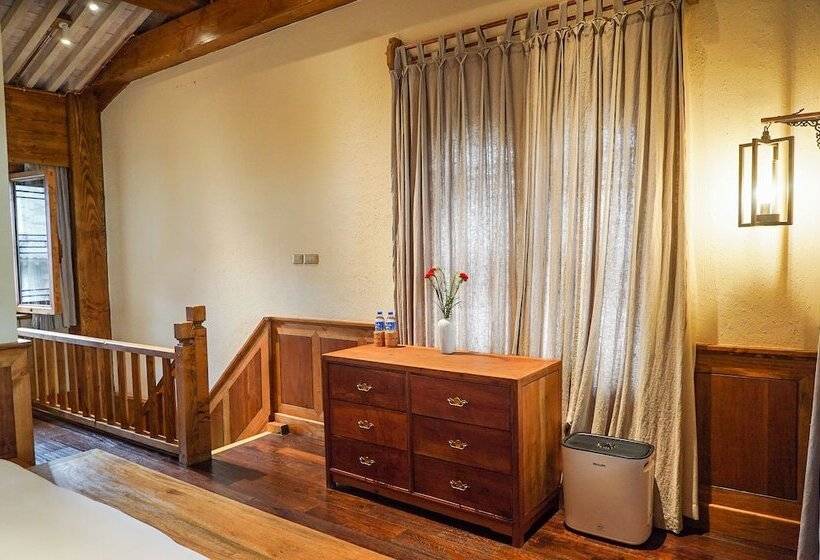 호텔 Songtsam Linka Lijiang