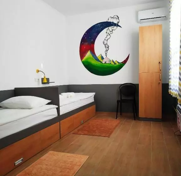 Ololofreelander Hostel&coworking