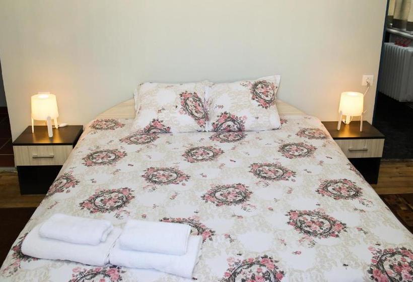 ペンション Santa Sofia