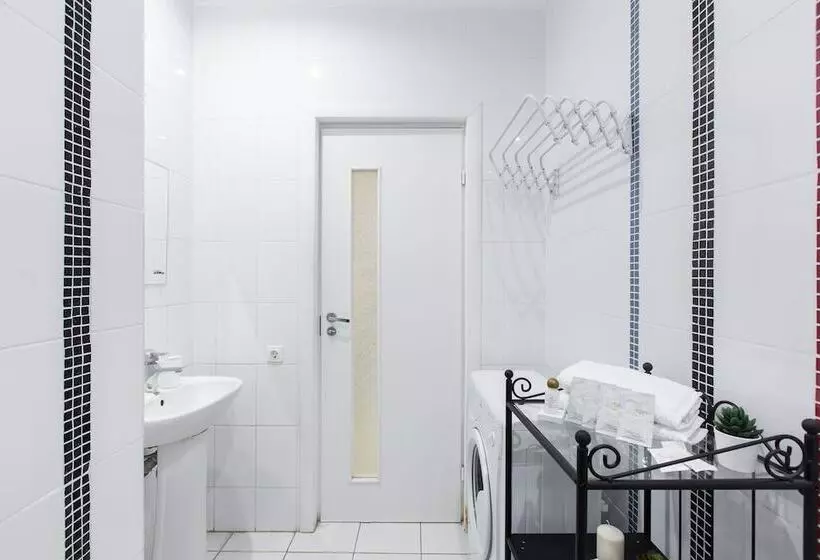 Apart Hotel Oruzheiniy Plaza