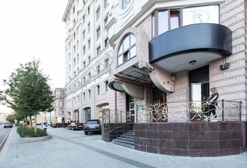 Apart Hotel Oruzheiniy Plaza