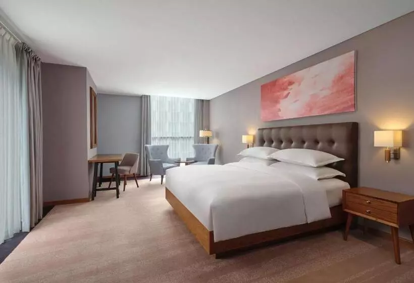 ホテル Four Points By Sheraton Balikpapan