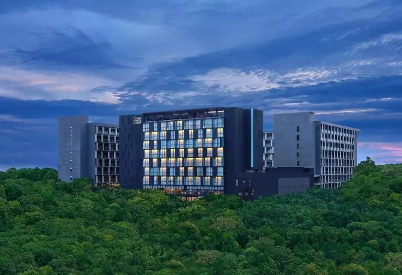 ホテル Four Points By Sheraton Balikpapan