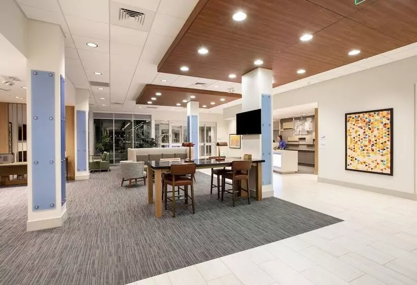 Hotelli Holiday Inn Express & Suites   Ely, An Ihg