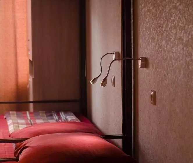 هتل Na Donbasskoy