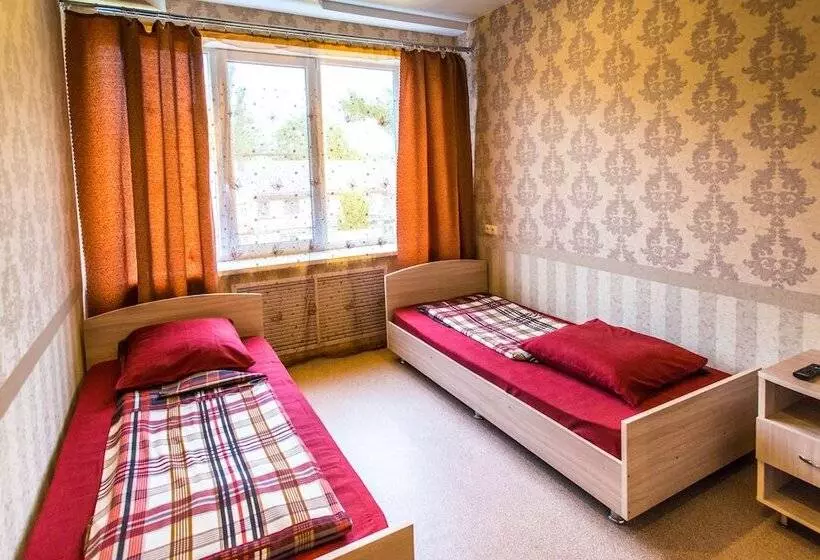 هتل Na Donbasskoy