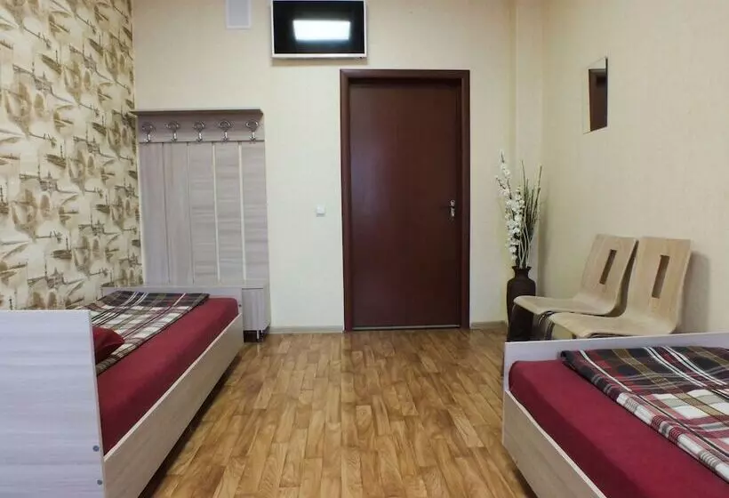 هتل Na Donbasskoy