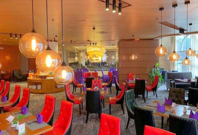 Hotel Peace International