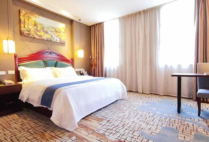 Hotel Peace International