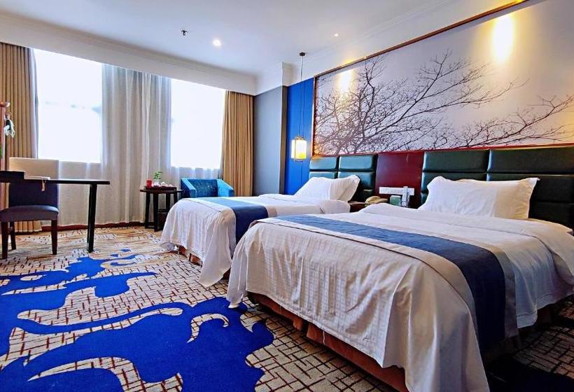 Hotel Peace International