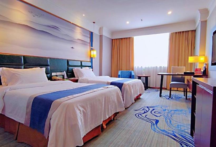 Hotel Peace International