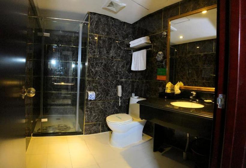 Hotel Peace International