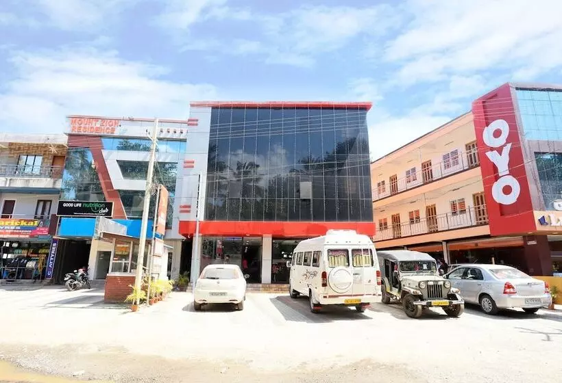 ホテル Periyar Holidays