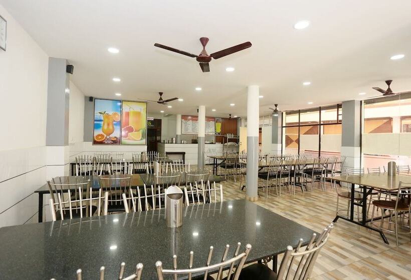 בית מלון כפרי Periyar Holidays