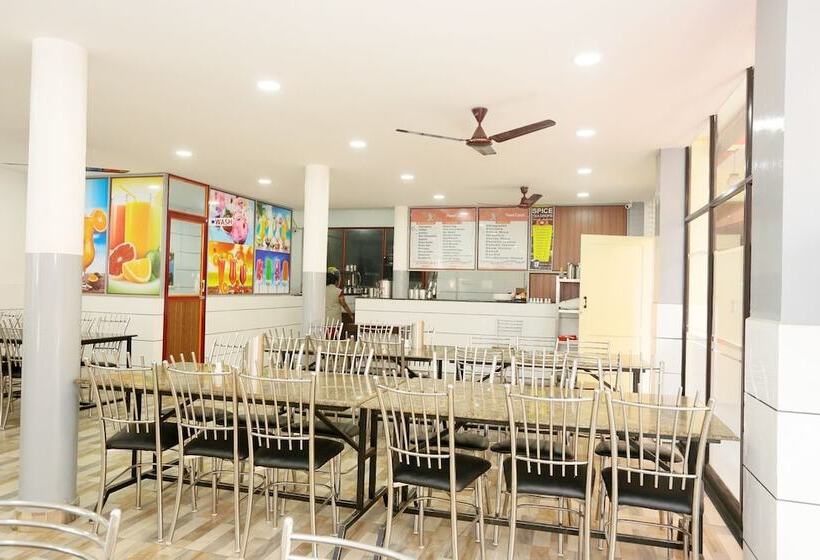 בית מלון כפרי Periyar Holidays