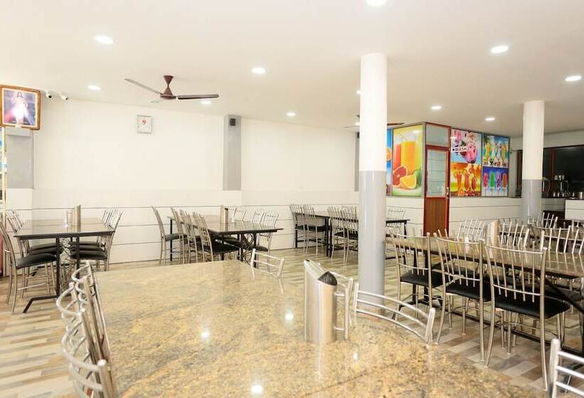 בית מלון כפרי Periyar Holidays