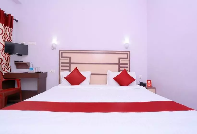 ホテル Periyar Holidays