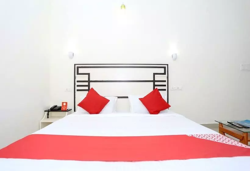ホテル Periyar Holidays