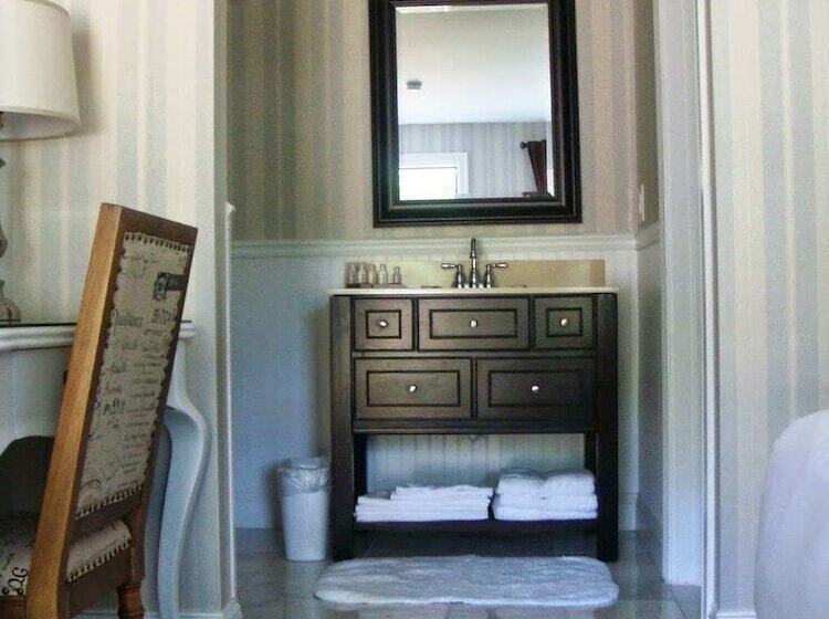 فندق The Milestone Inn