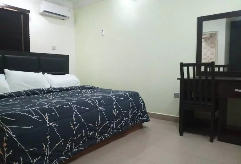 Unique Didis Royal Hotel & Suites