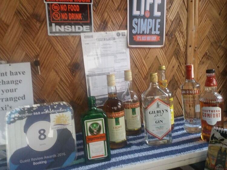 تختخواب و صبحانه Jaeger Biergarten Manila