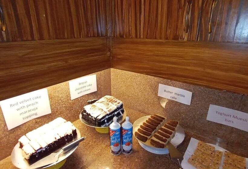 تختخواب و صبحانه Jaeger Biergarten Manila