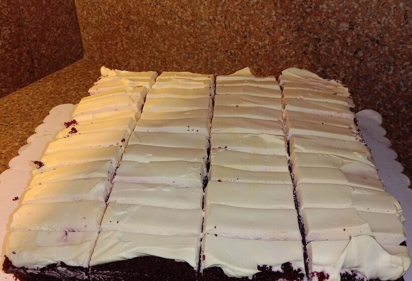 تختخواب و صبحانه Jaeger Biergarten Manila