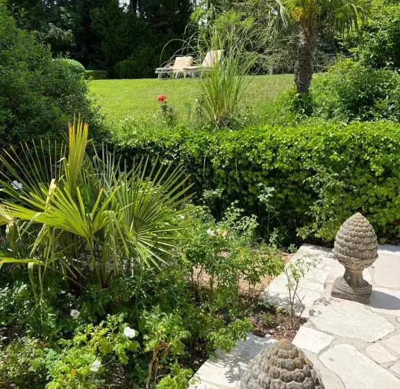 Aamiaismajoitus (B&B) Manoir Des Cavaliers  Bnb