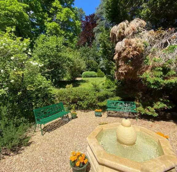 Aamiaismajoitus (B&B) Manoir Des Cavaliers  Bnb