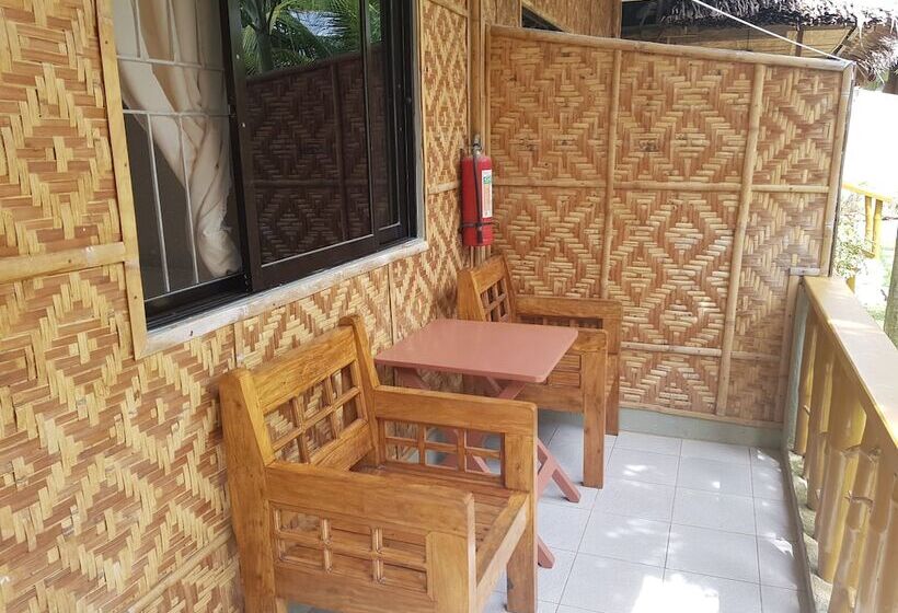 Hotel Alona Bamboo House