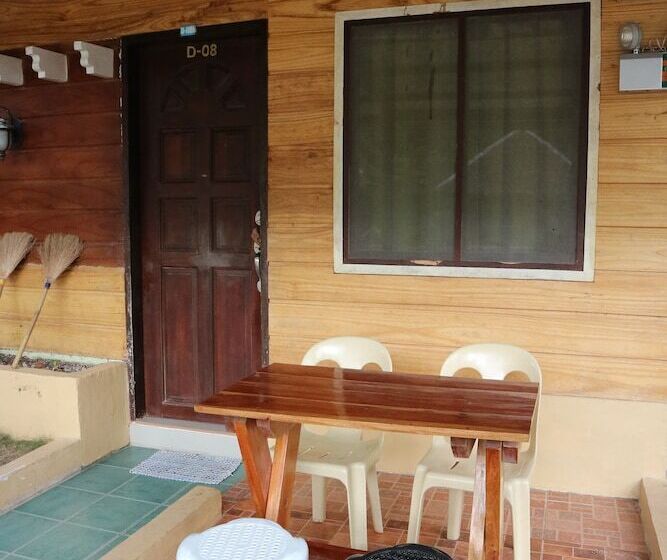 Hotelli Dubay Panglao Beachfront Resort