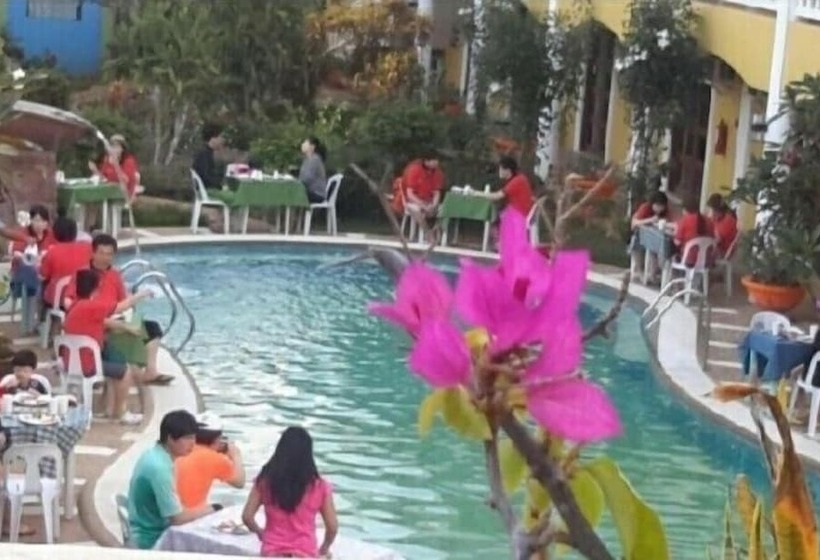 Hotelli Ls Garden Villa