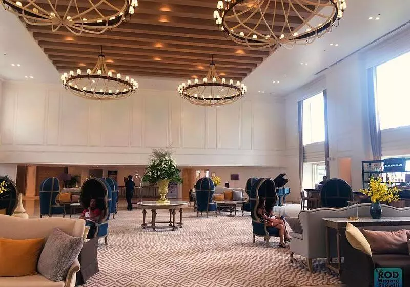 ホテル Twin Lakes