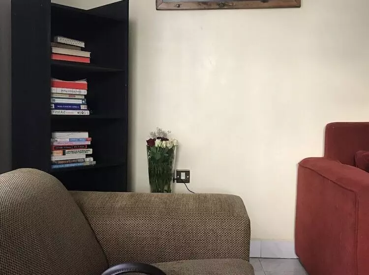 Lincoln House   Hostel