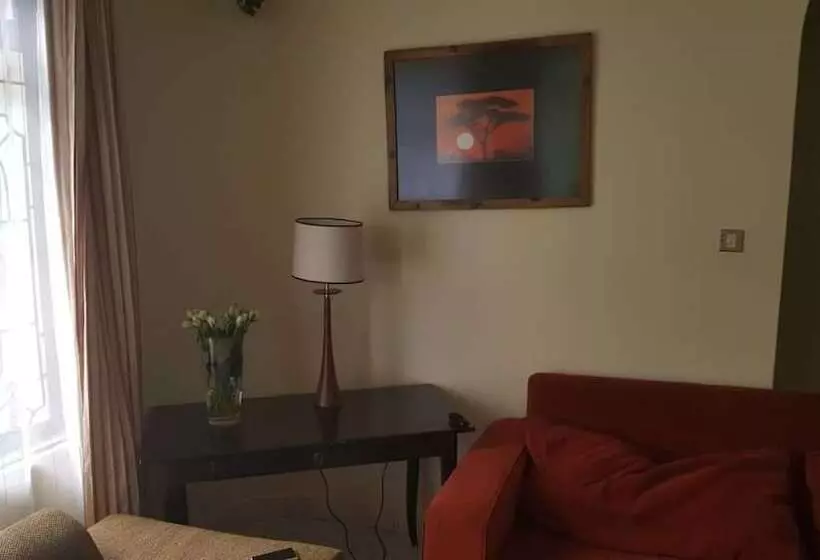 Lincoln House   Hostel