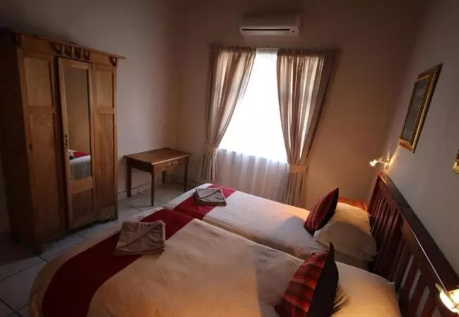 Majatalo Donkin Country House