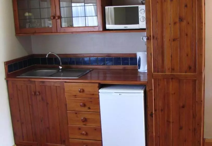 Majatalo Donkin Country House