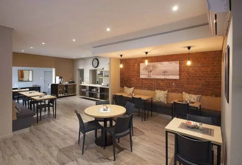 The Hill Boutique Bed & Breakfast