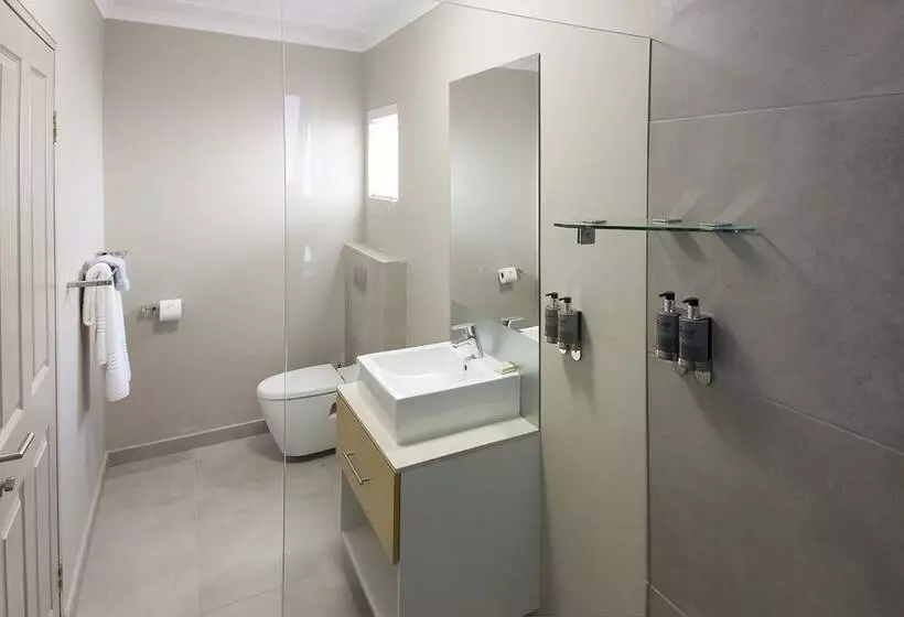 The Hill Boutique Bed & Breakfast