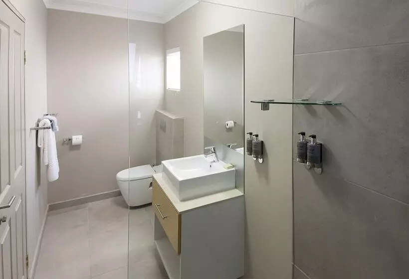 The Hill Boutique Bed & Breakfast